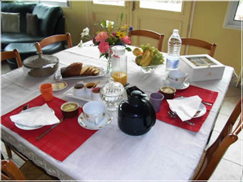 Chambres D'Hotes L'En Haut Des Vignes Merignac (Charente) Ngoại thất bức ảnh